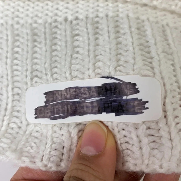 2/$25 Vintage fair isle chunky knitted knit crew neck wool  sweater size medium - Picture 4 of 13